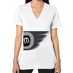 V-Neck (on woman)
